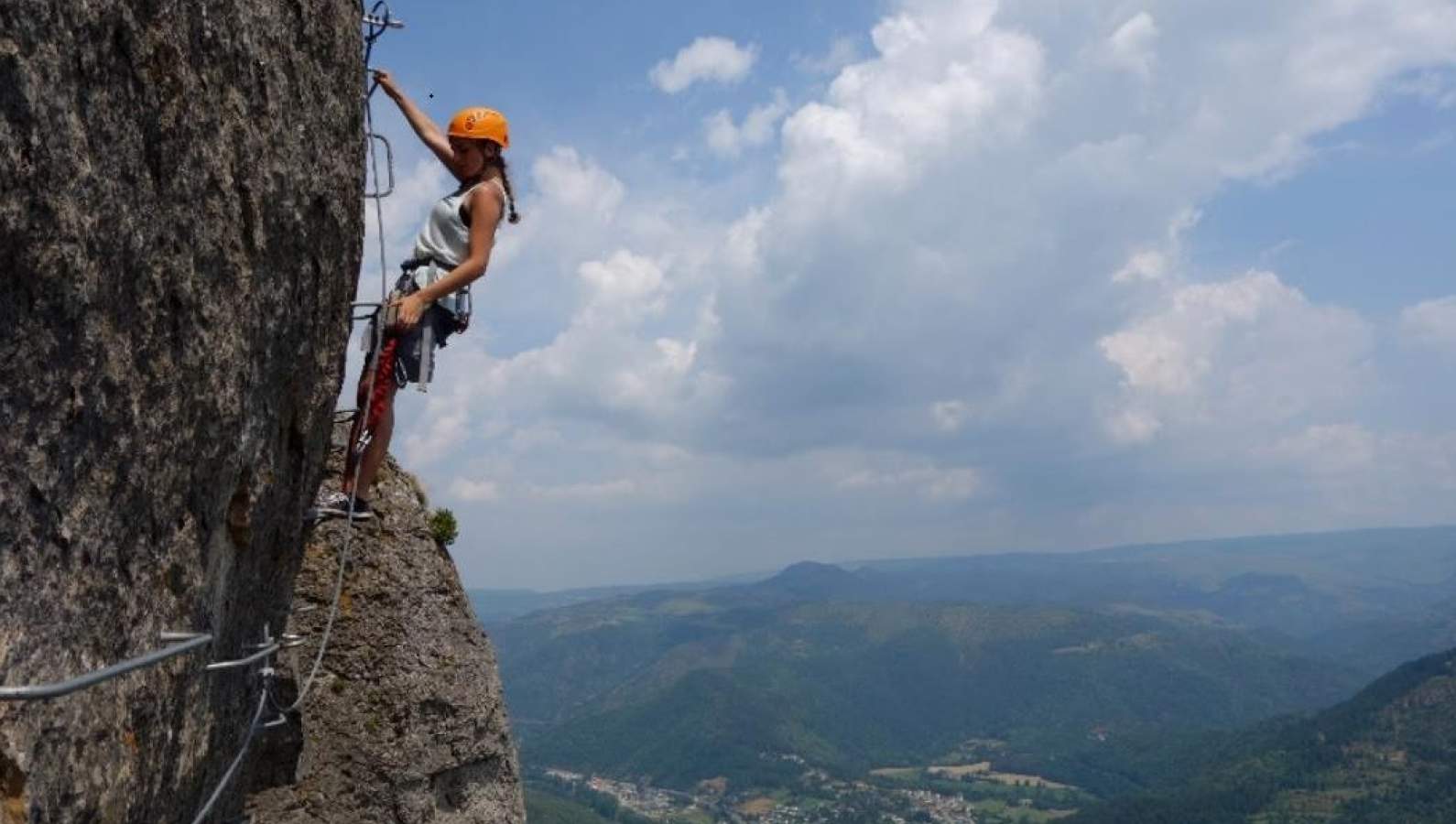 Top 6 best via ferrata routes in Lozère to enjoy the thrill of adventure
