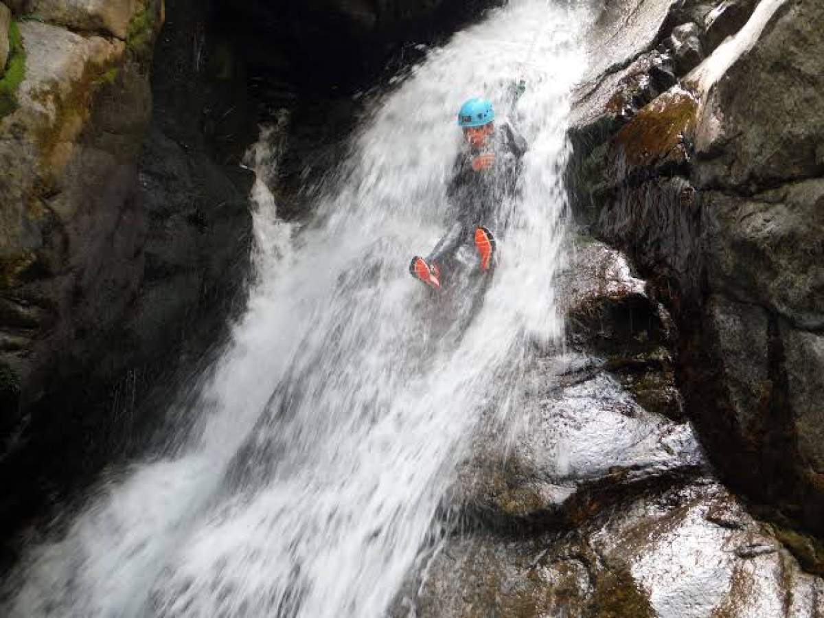 Guide du Canyon du Tapoul : le parcours idéal pour débuter en famille copie